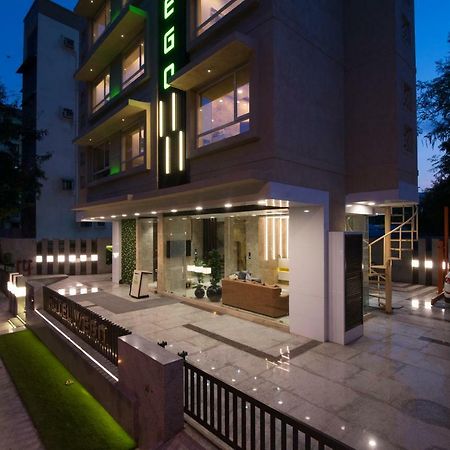 Hotel Wego Мумбаи Экстерьер фото